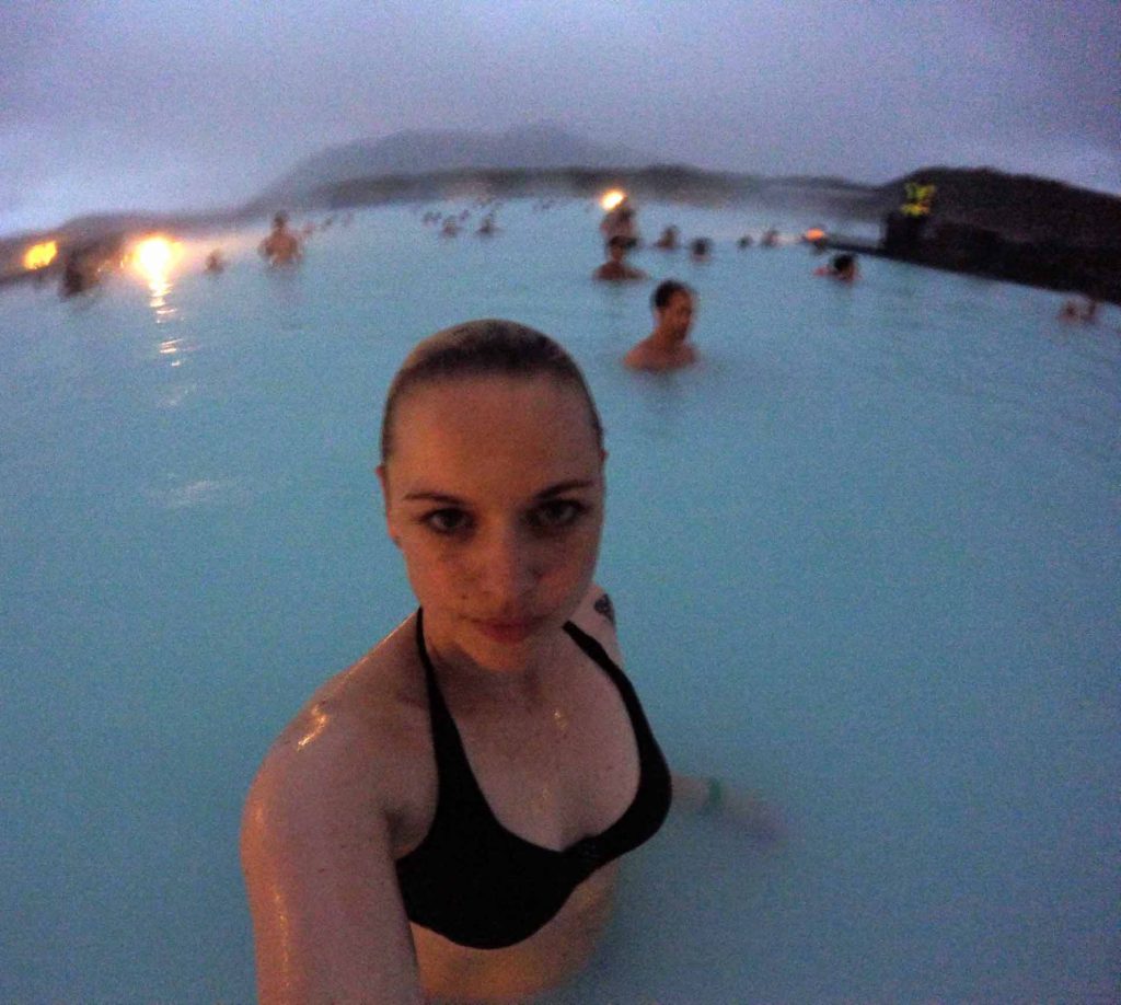 blaue-lagune-reykjavik-selfie-www-beautybutterflies-de